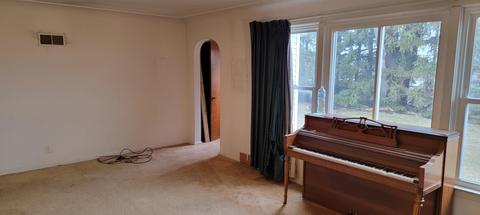 1066 E Pinconning, Pinconning, MI 48650 photo 8