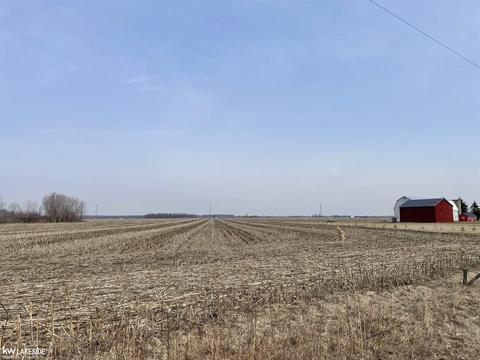 00 School Section, Richmond Twp, MI 48062