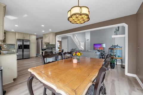 47696 Beacon Square Dr, Macomb, MI 48044 photo 18