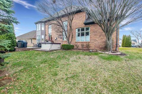 47696 Beacon Square Dr, Macomb, MI 48044 photo 33