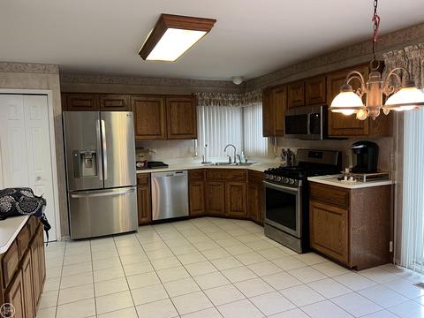 48712 Jefferson, Macomb, MI 48044 photo 12