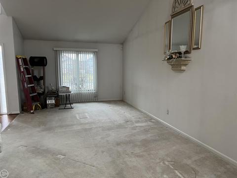 48712 Jefferson, Macomb, MI 48044 photo 18