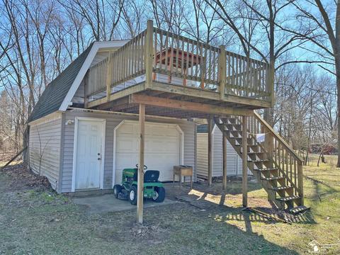7340 Gordon, Temperance, MI 48182 photo 2