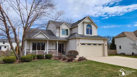 2952 E Country Ln, Monroe, MI 48162 photo 1