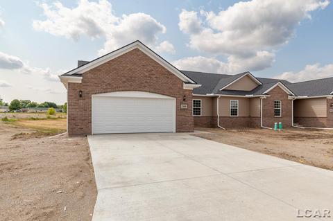 2800 Hope, Adrian, MI 49221 photo 3