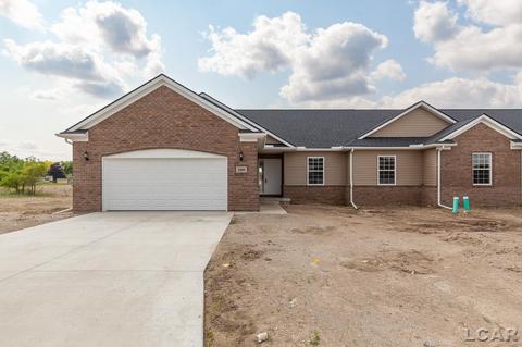 2800 Hope, Adrian, MI 49221 photo 2