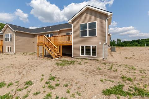2800 Hope, Adrian, MI 49221 photo 8