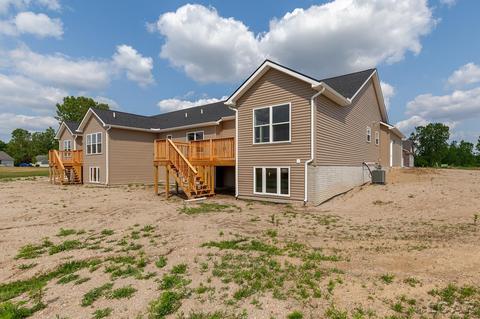2800 Hope, Adrian, MI 49221 photo 6