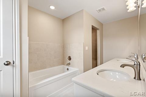 2800 Hope, Adrian, MI 49221 photo 34