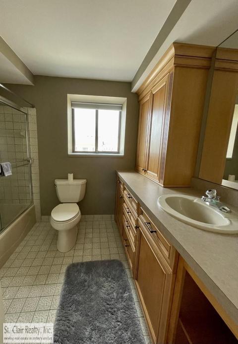 1940 N River Rd #2, Saint Clair, MI 48079 photo 15