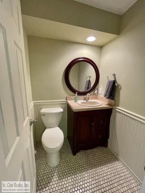 1940 N River Rd #2, Saint Clair, MI 48079 photo 9