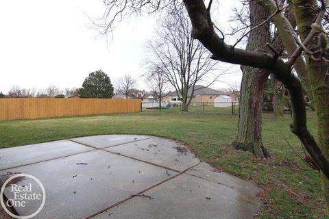 45850 Berthoud Dr, Macomb, MI 48044 photo 37