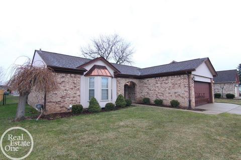 45850 Berthoud Dr, Macomb, MI 48044 photo 3