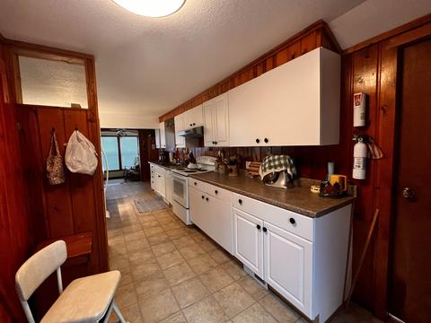 871 E Long Lake Dr, Harrison, MI 48625 photo 4