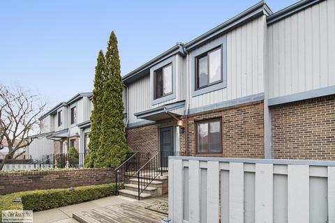 1715 River Rd Apt 3 #3, Saint Clair, MI 48079 photo 1