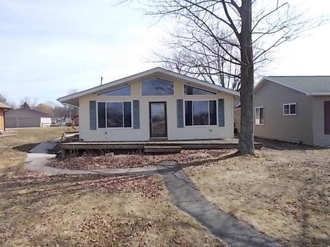 4952 Beech Rd, Hope, MI 48628 photo 1