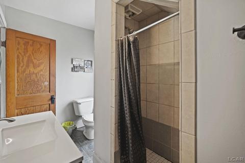 904 E Maumee St, Adrian, MI 49221 photo 21
