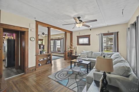 904 E Maumee St, Adrian, MI 49221 photo 6