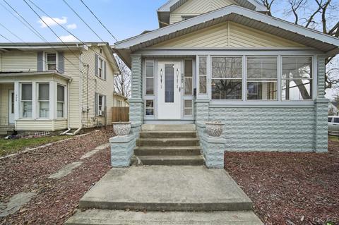904 E Maumee St, Adrian, MI 49221 photo 2