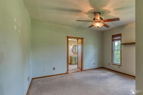 9269 Dixon Rd, Monroe, MI 48161 photo 12