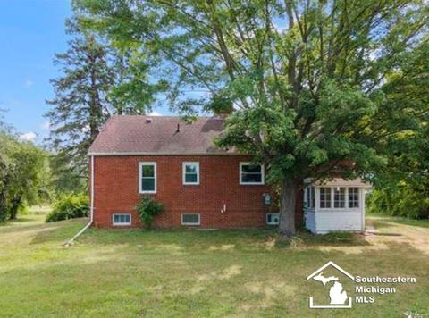 13241 Carleton W, Carleton, MI 48117 photo 35