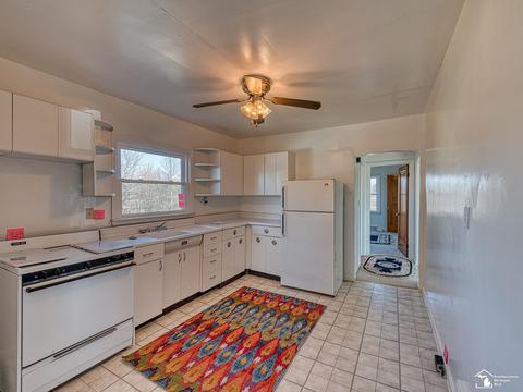 13241 Carleton W, Carleton, MI 48117 photo 4