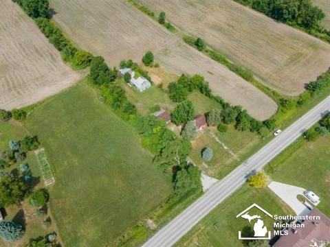 13241 Carleton W, Carleton, MI 48117 photo 42