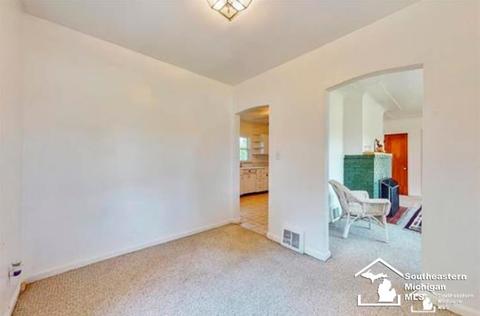 13241 Carleton W, Carleton, MI 48117 photo 6