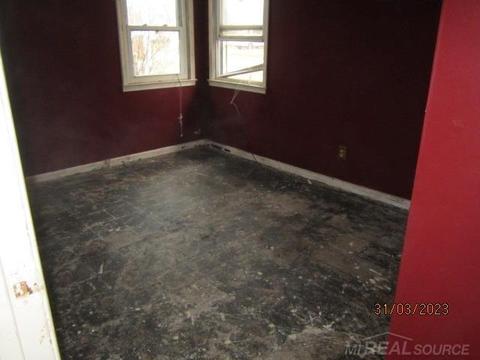 1334 E Maxlow, Hazel Park, MI 48030 photo 4