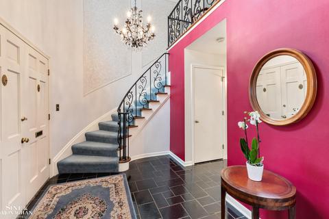 660 Pemberton Rd, Grosse Pointe Park, MI 48230 photo 3