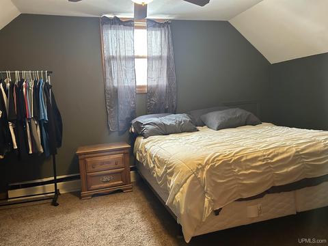321 E Onota, Munising, MI 49862 photo 17