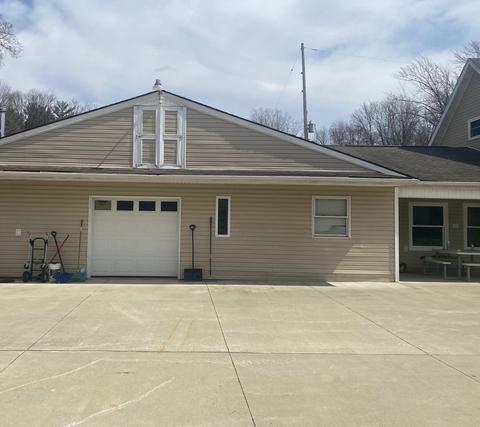 2385 Meadow St, Flushing, MI 48433 photo 6