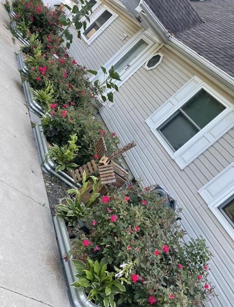 2385 Meadow St, Flushing, MI 48433 photo 3