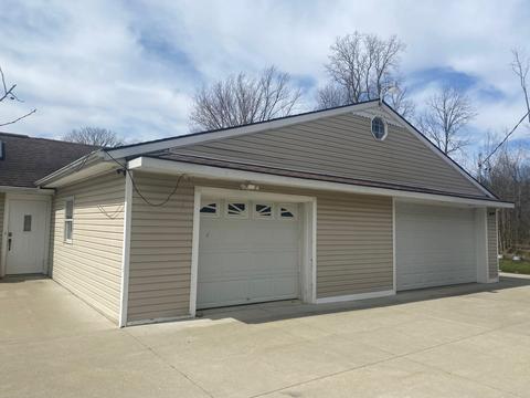 2385 Meadow St, Flushing, MI 48433 photo 5