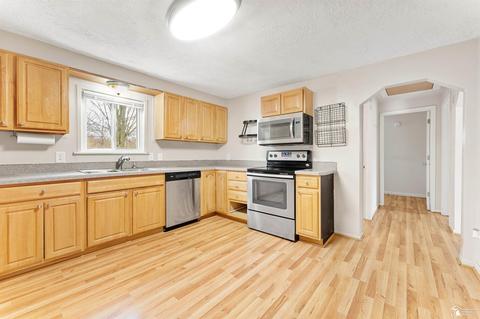 391 Ford, Carleton, MI 48117 photo 5