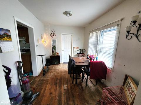 1602 Lyons Ave, Lansing, MI 48910 photo 4