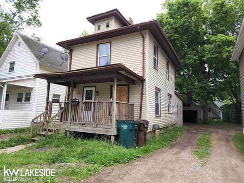 1602 Lyons Ave, Lansing, MI 48910 photo 2