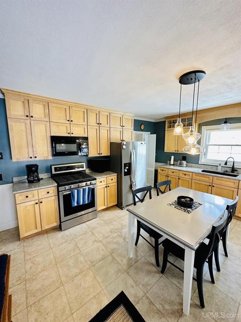 200 E Case St, Negaunee, MI 49866 photo 12