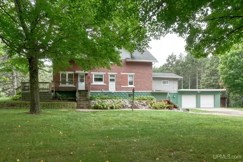 w1650 County Road N, Niagara, WI 54151