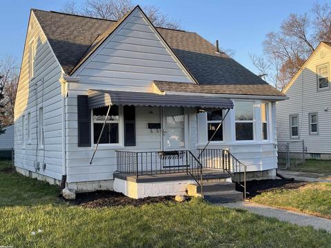 6 Alter, Mount Clemens, MI 48043
