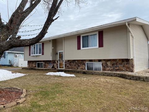 1650 Glenwood Ln, Ishpeming, MI 49849 photo 7