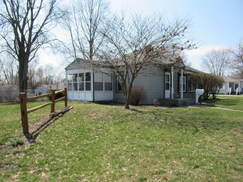 846 Coutant St, Flushing, MI 48433 photo 3