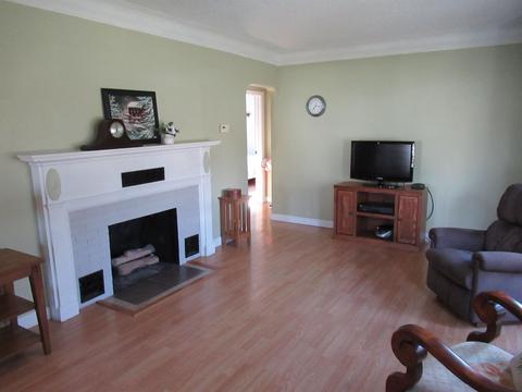 846 Coutant St, Flushing, MI 48433 photo 10