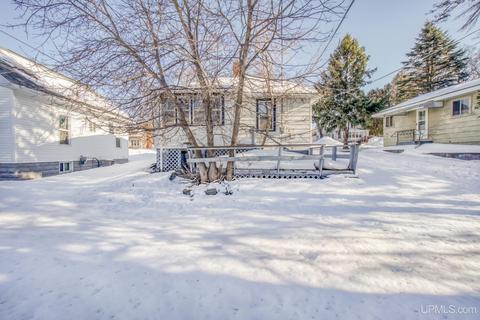 809 E B, Iron Mountain, MI 49801 photo 32