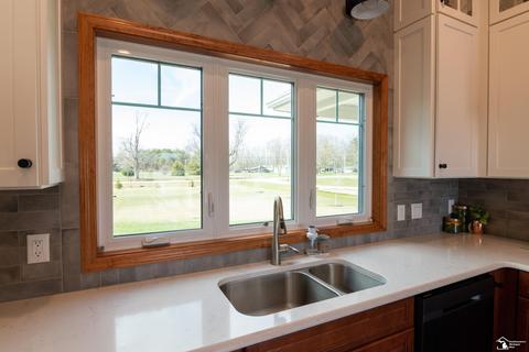 10560 Jackman, Temperance, MI 48182 photo 26