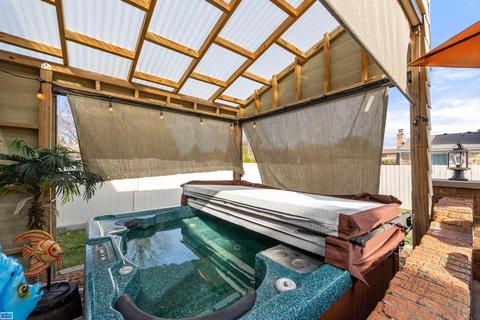 47111 Savannah Dr, Macomb, MI 48044 photo 34