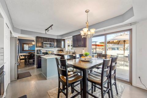 47111 Savannah Dr, Macomb, MI 48044 photo 9