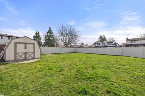 47111 Savannah Dr, Macomb, MI 48044 photo 39