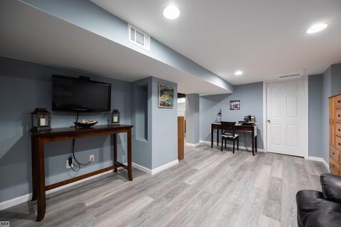 47111 Savannah Dr, Macomb, MI 48044 photo 32