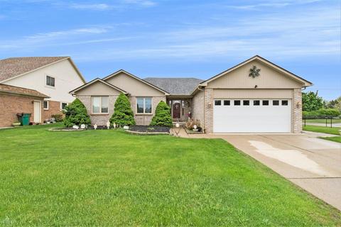20266 Hummingbird, Macomb, MI 48044